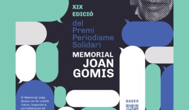 Cartell de la nova edició del Premi, amb bafarades de colors i un retrat de Joan Gomis